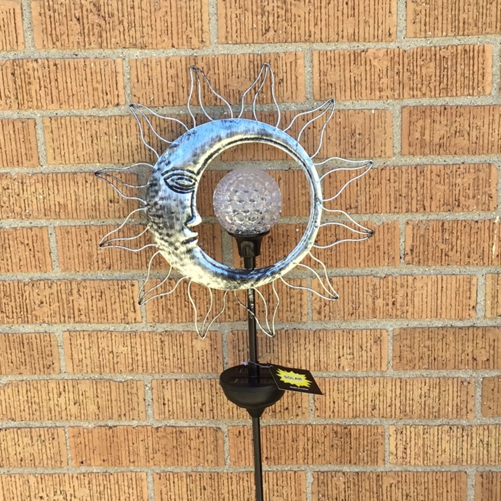 FLASH SALE Solar Garden Pick